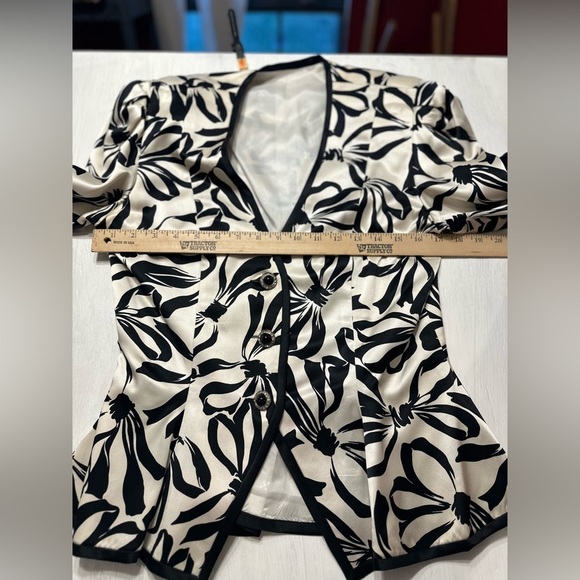 Vintage 80s 100% Silk Skirt Suit Set Black & White Floral Size 12 Korean Made - Picture 6 of 16